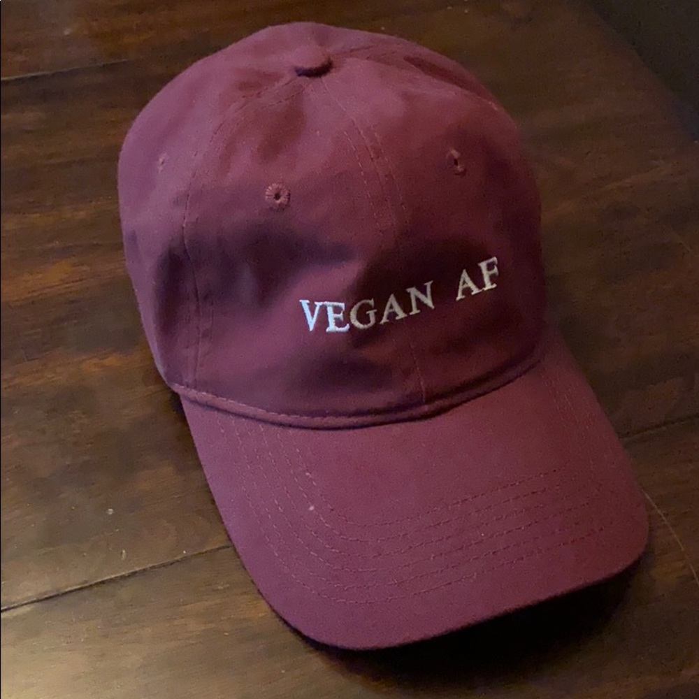 Hat - Picture 1 of 3